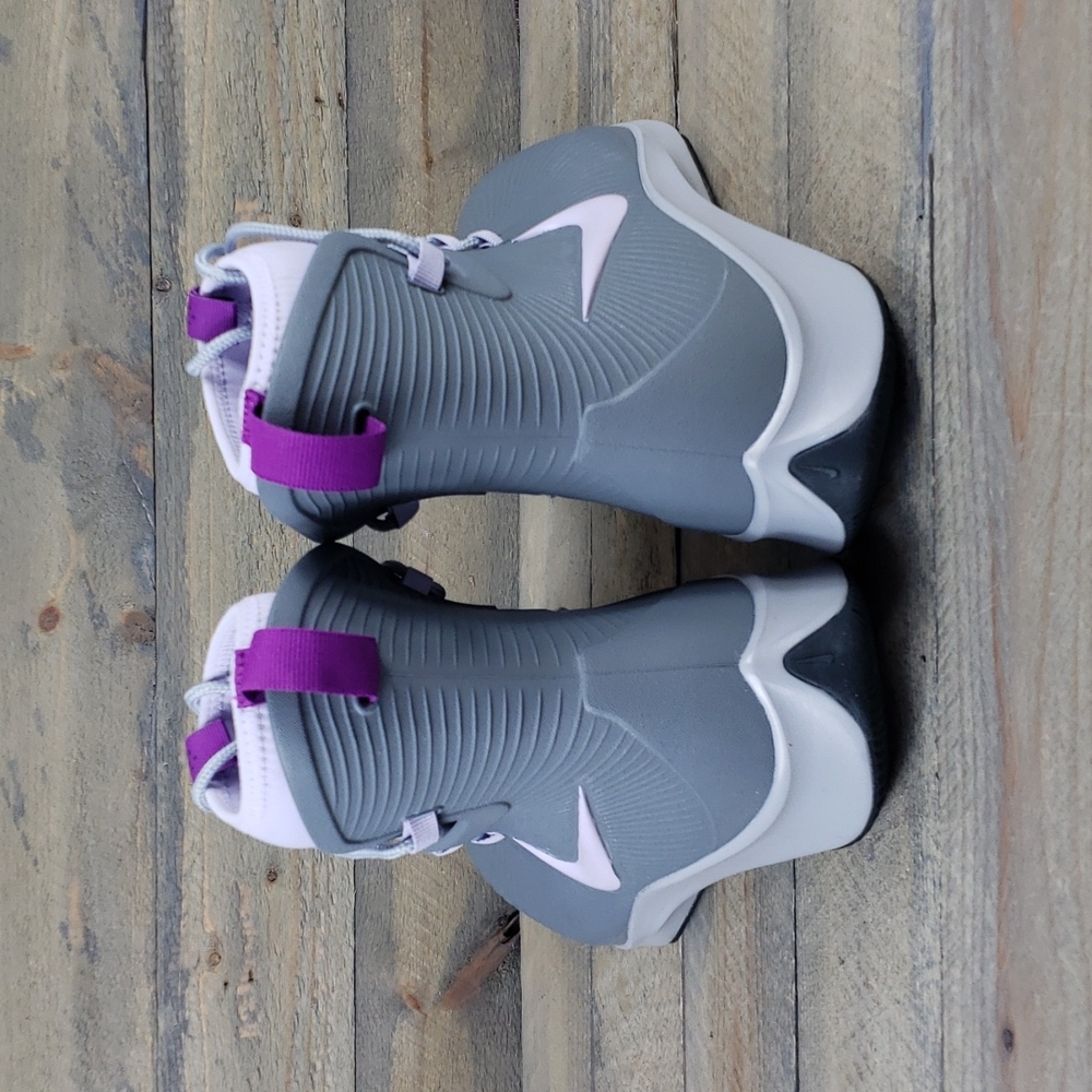 NEW Nike Binzie Boot (GS) Youth 7 Women 8.5 Waterproof - Picture 3 of 8